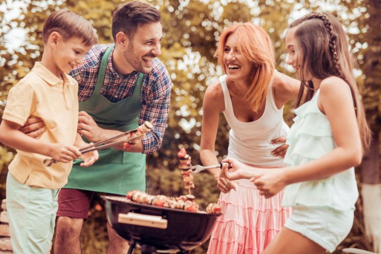 Shopping Plaza Maca Celebra Dia Dos Pais Sorteando Kits De Churrasco