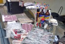 Polícia apreende drogas e detém pai e filha no Centro