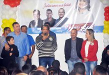 Daniela do Waguinho realiza ato político em Macaé ao lado de correligionários