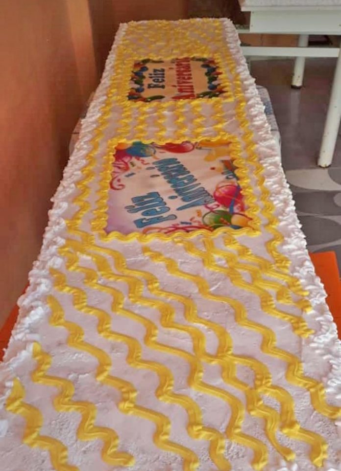 Aniversário- traficante-comemorad-bolos