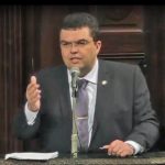 Deputado estadual Chico Machado repudia a decisão do prefeito de Macaé de romper o contrato com a Cedae – ReproduçãoAlerj