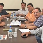 Welberth Rezende e Chico Machados estiveram reunidos com os empresários na sede da ACIM – Divulgação