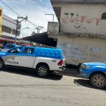 Policiais Militares reforçam segurança no bairro Lagomar, após toque de recolher no último sábado, devido a morte de um dos traficantes – Divulgação/PM