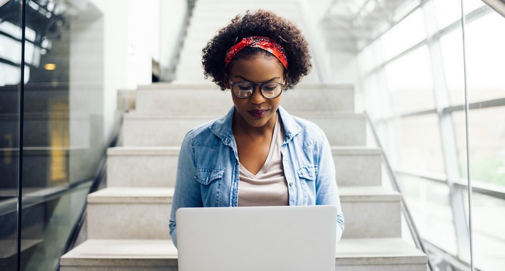 15 sites com ofertas de cursos online e gratuitos para estudar no início do ano