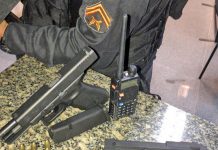 Três suspeitos de integrarem uma facção são presos na comunidade das Malvinas