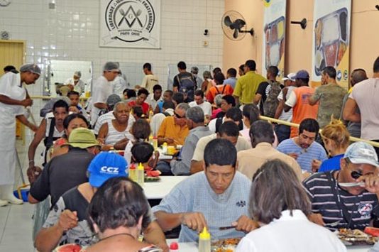 Restaurante Popular encerra atividades