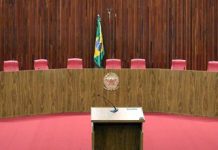 Posse de ministros e eleição para corregedor-geral da JE marcam a pauta da sessão do TSE desta terça (1º)