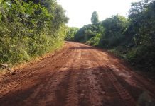 DER-RJ realiza manutenção e nivelamento em rodovia de Campos