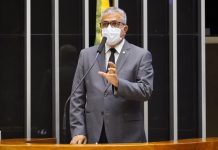 Relatada por Christino Áureo, Medida Provisória que combate o desemprego é aprovada na Câmara