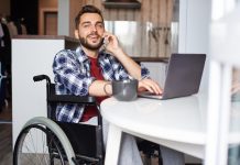 Confira sites que atuam para inclusão de pessoas com deficiência no mercado de trabalho