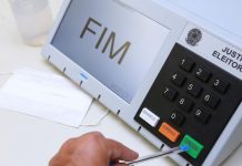 TRE do RJ impede aliados de usar sobrenome Bolsonaro nas urnas