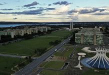 Equipe de Lula quer Esplanada fechada a partir de 6ª feira