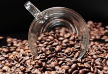 Startup defende que beber café é racismo: “Supremacia branca”