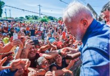 Lula visita áreas alagadas no MA e agradece pelas chuvas