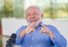 Lula se autopromove em mídias do governo e é acionado