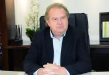 Ex-Governador é condenado por instalar bloqueador de celular clandestino em gabinete