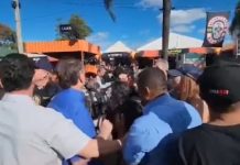 Bolsonaro é ovacionado durante o festival Capital Moto Week