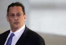 Moraes autoriza e OAB vai acompanhar perícia no celular de Wassef