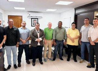 Praia dos Cavaleiros: Associação se reúne com Vice-Prefeito