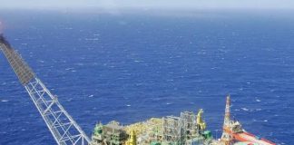 Trabalhador morre a bordo de plataforma na Bacia de Campos