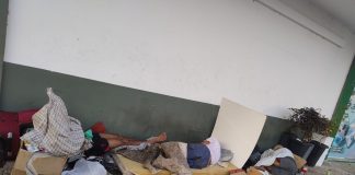 Moradores e comerciantes cobram ações diante do aumento da população em situação de rua em Macaé