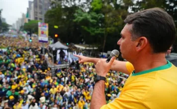 Flávio Bolsonaro em Macaé, Campos e Itaperuna no próximo sábado